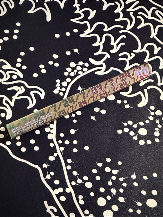 Urban Decay Other - Urban Decay 24/7 Glide-On Eyeliner - Mildew- Sealed